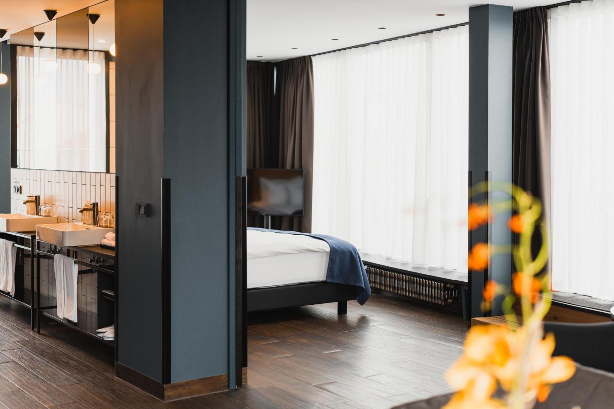Exeter By Keahotels 4*